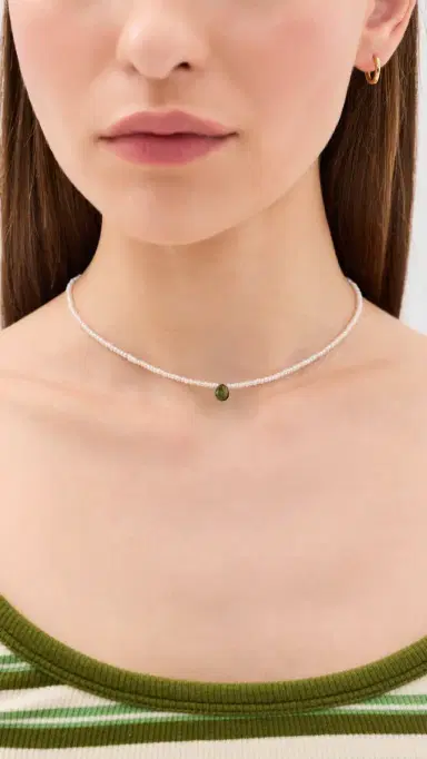 SHASHI Briolette Necklace Pearl One Size | Thumbnail 3 SHASHI Briolette Necklace Pearl One Size | Thumbnail 3