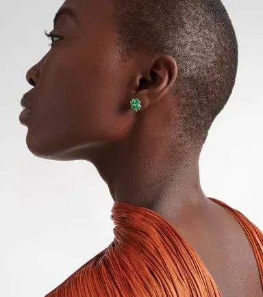 Yvonne Léon Yvonne Léon Puces Dôme Trèfle 9kt gold earrings with malachite and diamonds | Thumbnail 2 Yvonne Léon Yvonne Léon Puces Dôme Trèfle 9kt gold earrings with malachite and diamonds | Thumbnail 2
