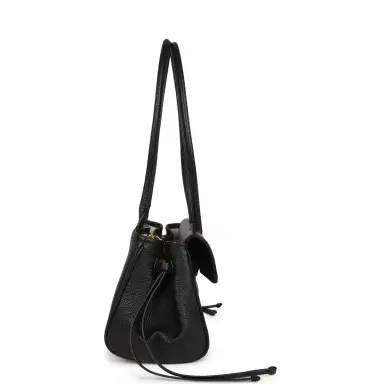 Chanel Chanel Small "Urban Essential" East West Shopping Tote Black Caviar Gold Hardware | Thumbnail 3 Chanel Chanel Small "Urban Essential" East West Shopping Tote Black Caviar Gold Hardware | Thumbnail 3