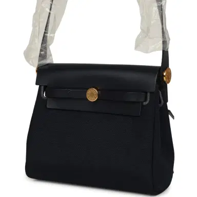 HERMÈS Hermes Herbag Zip 20 Mini Bleu Indigo Toile Militaire Canvas and Vache Hunter Gold Hardware | Thumbnail 5 HERMÈS Hermes Herbag Zip 20 Mini Bleu Indigo Toile Militaire Canvas and Vache Hunter Gold Hardware | Thumbnail 5