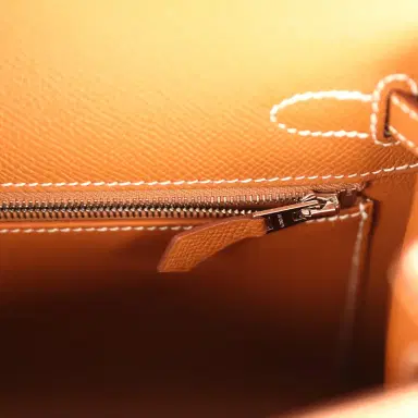 HERMÈS Hermes Kelly Sellier 25 Gold Epsom Electrum Hardware | Thumbnail 9 HERMÈS Hermes Kelly Sellier 25 Gold Epsom Electrum Hardware | Thumbnail 9