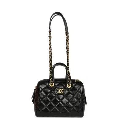 Chanel Pre-owned Chanel "CC Travel" Bowling Bag Black Shiny Crumped Calfskin Antique Gold Hardware | Thumbnail 6 Chanel Pre-owned Chanel "CC Travel" Bowling Bag Black Shiny Crumped Calfskin Antique Gold Hardware | Thumbnail 6