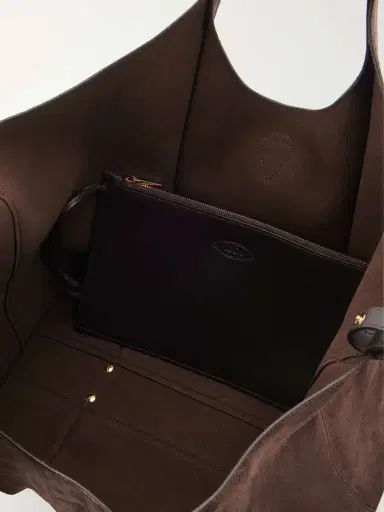 Tod's T Timeless Medium Suede Shoulder Bag | Thumbnail 6 Tod's T Timeless Medium Suede Shoulder Bag | Thumbnail 6