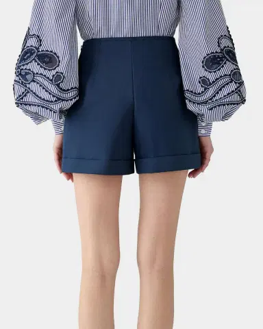 Carolina Herrera High-Waisted Button-Front Shorts | Thumbnail 2 Carolina Herrera High-Waisted Button-Front Shorts | Thumbnail 2