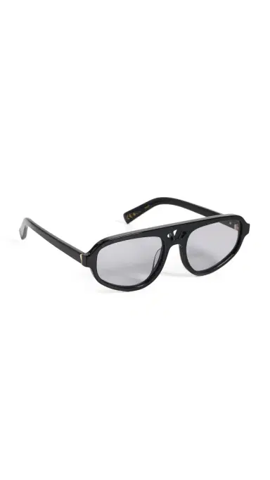 Luv Lou The Dakota Sunglasses Black One Size | Thumbnail 6 Luv Lou The Dakota Sunglasses Black One Size | Thumbnail 6