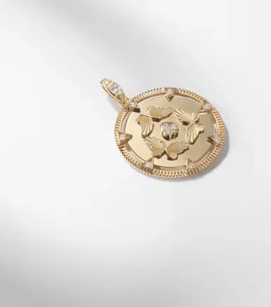 FoundRae Reverie Oversized 18k gold pendant with diamonds | Thumbnail 5 FoundRae Reverie Oversized 18k gold pendant with diamonds | Thumbnail 5