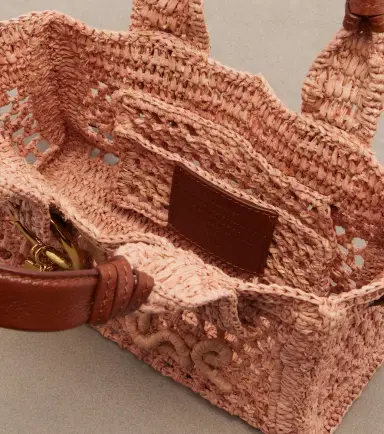 Chloe Chloé Summer Banana E/W Mini top-handle bag | Thumbnail 4 Chloe Chloé Summer Banana E/W Mini top-handle bag | Thumbnail 4