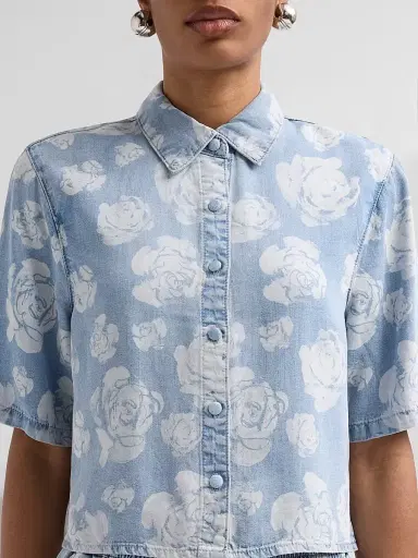 Generation Love Women's Heidi Floral Crop Denim Shirt - Floral Light Blue - Size Large | Thumbnail 5 Generation Love Women's Heidi Floral Crop Denim Shirt - Floral Light Blue - Size Large | Thumbnail 5