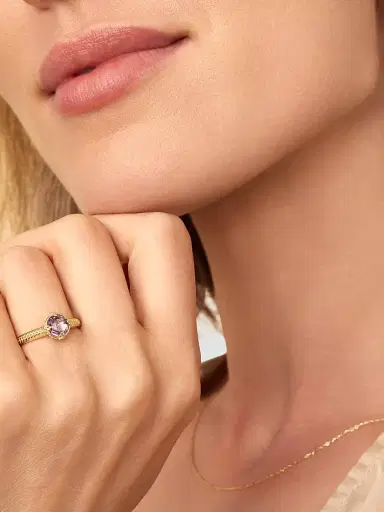 Oradina Women's Antica Ring in 14K Yellow Gold - Gold | Thumbnail 3 Oradina Women's Antica Ring in 14K Yellow Gold - Gold | Thumbnail 3