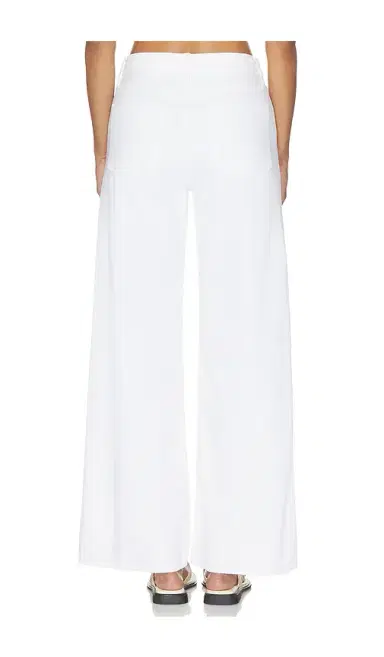 Madewell The Ultimate Wide Leg Jean | Thumbnail 5 Madewell The Ultimate Wide Leg Jean | Thumbnail 5