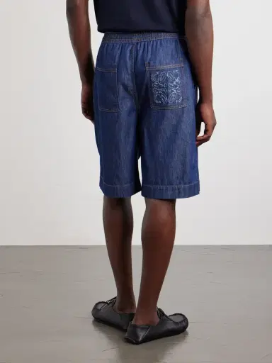 Loewe Wide-Leg Anagram-Detailed Cotton-Chambray Drawstring Shorts - Men | Thumbnail 4 Loewe Wide-Leg Anagram-Detailed Cotton-Chambray Drawstring Shorts - Men | Thumbnail 4
