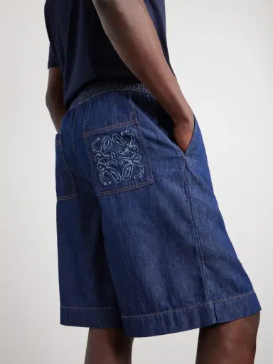 Loewe Wide-Leg Anagram-Detailed Cotton-Chambray Drawstring Shorts - Men | Thumbnail 5 Loewe Wide-Leg Anagram-Detailed Cotton-Chambray Drawstring Shorts - Men | Thumbnail 5