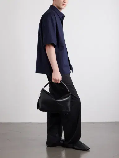Loewe Puzzle Featherlight Large Leather Messenger Bag - Men | Thumbnail 3 Loewe Puzzle Featherlight Large Leather Messenger Bag - Men | Thumbnail 3