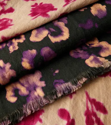 The House of Lyria Firmamento floral linen throw | Thumbnail 4 The House of Lyria Firmamento floral linen throw | Thumbnail 4