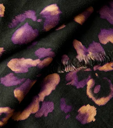 The House of Lyria Firmamento floral linen throw | Thumbnail 5 The House of Lyria Firmamento floral linen throw | Thumbnail 5