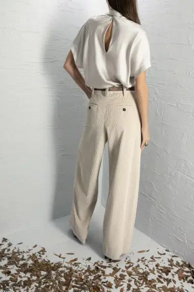 Brunello Cucinelli Tie Neck Short Sleeve Blouse | Thumbnail 3 Brunello Cucinelli Tie Neck Short Sleeve Blouse | Thumbnail 3