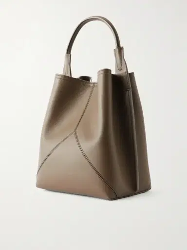 Victoria Beckham The Victoria Bucket Leather Shoulder Bag | Thumbnail 4 Victoria Beckham The Victoria Bucket Leather Shoulder Bag | Thumbnail 4