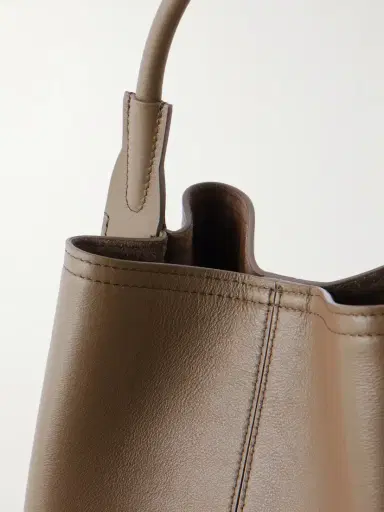 Victoria Beckham The Victoria Bucket Leather Shoulder Bag | Thumbnail 5 Victoria Beckham The Victoria Bucket Leather Shoulder Bag | Thumbnail 5