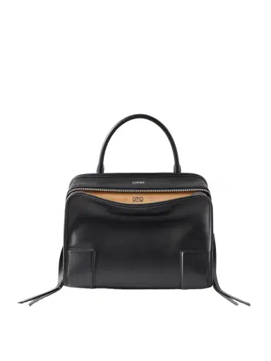 Loewe Amazona 180 Medium Leather Shoulder Bag | Thumbnail 1 Loewe Amazona 180 Medium Leather Shoulder Bag | Thumbnail 1