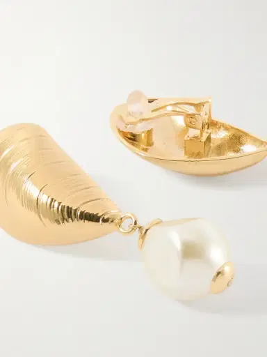 Oscar de la Renta Mussel Embellished Earrings | Thumbnail 3 Oscar de la Renta Mussel Embellished Earrings | Thumbnail 3