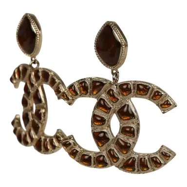 Chanel Chanel Large "Along the Nile" Egypt CC Drop Dangle Clip on Earrings Gold Resin Light | Thumbnail 5 Chanel Chanel Large "Along the Nile" Egypt CC Drop Dangle Clip on Earrings Gold Resin Light | Thumbnail 5
