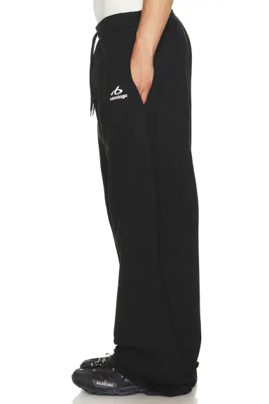 Balenciaga Oversized Baggy Sweatpants | Thumbnail 2 Balenciaga Oversized Baggy Sweatpants | Thumbnail 2