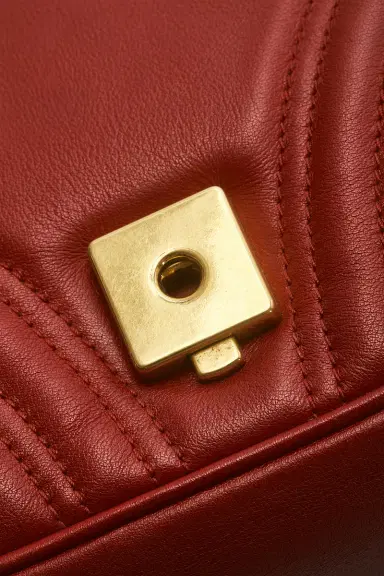Gucci Gucci GG Marmont Shoulder Bag | Thumbnail 6 Gucci Gucci GG Marmont Shoulder Bag | Thumbnail 6