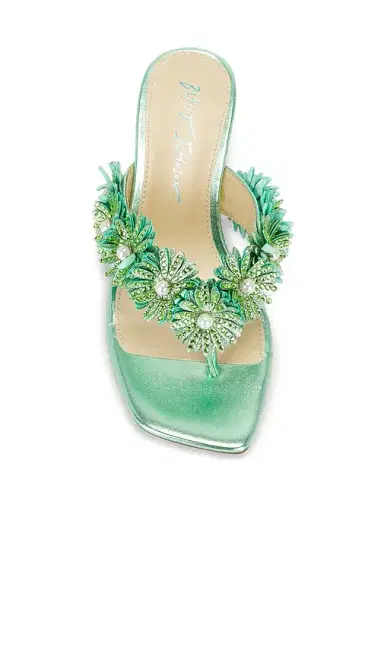 Steve Madden x Betsey Johnson Lesli Sandal | Thumbnail 4 Steve Madden x Betsey Johnson Lesli Sandal | Thumbnail 4