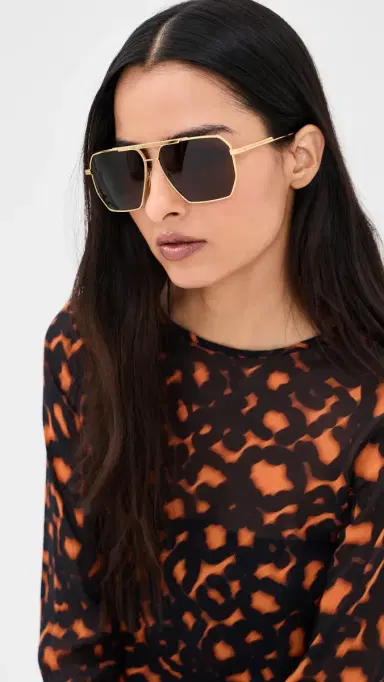 Bottega Veneta Classic Aviator Sunglasses Gold-Gold-Brown One Size | Thumbnail 3 Bottega Veneta Classic Aviator Sunglasses Gold-Gold-Brown One Size | Thumbnail 3