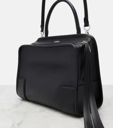 Loewe Amazona 180 Medium leather top-handle bag | Thumbnail 4 Loewe Amazona 180 Medium leather top-handle bag | Thumbnail 4