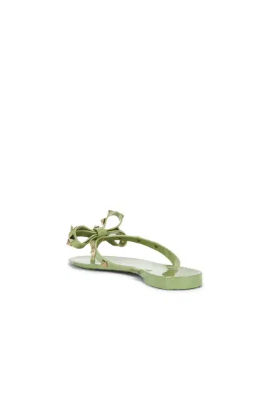Valentino Garavani Summer Rockstud Thong Sandal | Thumbnail 3 Valentino Garavani Summer Rockstud Thong Sandal | Thumbnail 3
