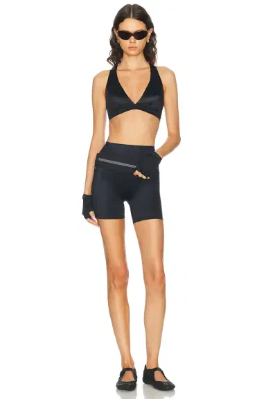 NikeSKIMS Shine Bonded Waist 5 Short | Thumbnail 6 NikeSKIMS Shine Bonded Waist 5 Short | Thumbnail 6