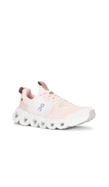 On Youth Cloudswift Sneaker | Thumbnail 2 On Youth Cloudswift Sneaker | Thumbnail 2