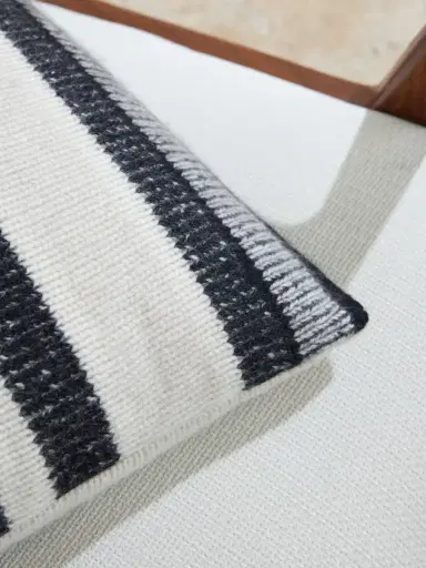 The Elder Statesman Striped Knitted Cashmere Cushion - Men | Thumbnail 3 The Elder Statesman Striped Knitted Cashmere Cushion - Men | Thumbnail 3