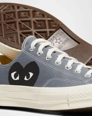 Comme des Garçons x Converse Men's Chuck Taylor Low-Top Canvas Sneakers | Thumbnail 6 Comme des Garçons x Converse Men's Chuck Taylor Low-Top Canvas Sneakers | Thumbnail 6