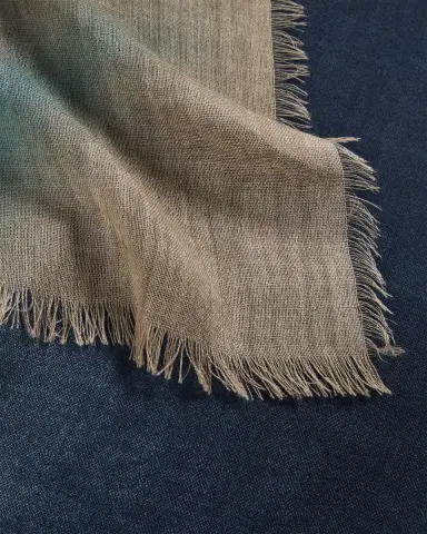 PIACENZA 1733 Men's Cashmere Degrade-Motif Eyelash Fringe Scarf | Thumbnail 4 PIACENZA 1733 Men's Cashmere Degrade-Motif Eyelash Fringe Scarf | Thumbnail 4
