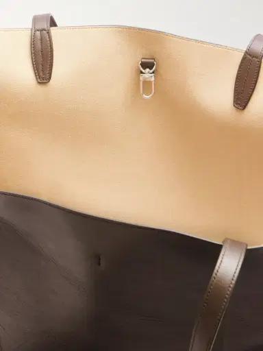 TOTEME Roam Leather Tote | Thumbnail 6 TOTEME Roam Leather Tote | Thumbnail 6