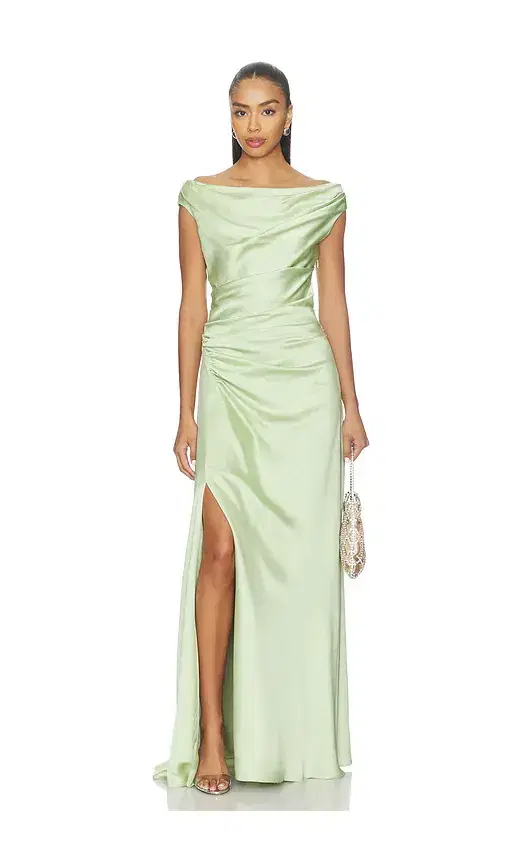 Elinne Short Sleeve Gown Elinne Short Sleeve Gown