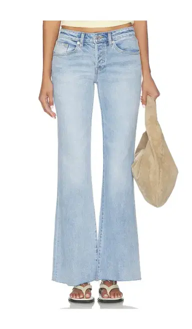 GOOD AMERICAN Vintage Low Rise Relaxed Flare Jeans | Thumbnail 1 GOOD AMERICAN Vintage Low Rise Relaxed Flare Jeans | Thumbnail 1