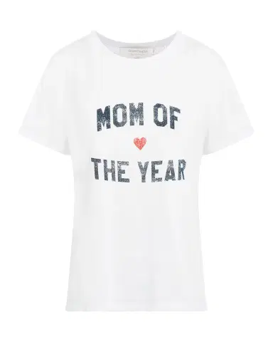 Favorite Daughter The Mom of the Year T-Shirt | Thumbnail 3 Favorite Daughter The Mom of the Year T-Shirt | Thumbnail 3