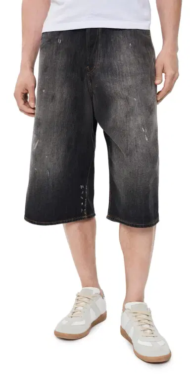 Acne Studios Judda Trafalgar Denim Shorts Black | Thumbnail 1 Acne Studios Judda Trafalgar Denim Shorts Black | Thumbnail 1