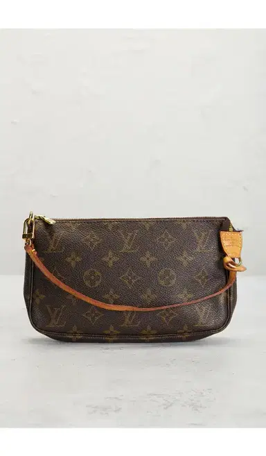 FWRD Renew Louis Vuitton Monogram Pochette Accessoires Shoulder Bag | Thumbnail 10 FWRD Renew Louis Vuitton Monogram Pochette Accessoires Shoulder Bag | Thumbnail 10