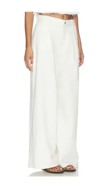 Pistola Delphine Pleated Wide Leg Jeans | Thumbnail 2 Pistola Delphine Pleated Wide Leg Jeans | Thumbnail 2