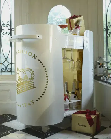 Moet & Chandon Moet Bar Cart | Thumbnail 3 Moet & Chandon Moet Bar Cart | Thumbnail 3