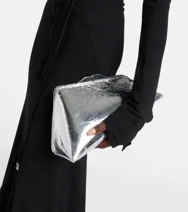 The Attico 8.30 PM oversized leather clutch | Thumbnail 5 The Attico 8.30 PM oversized leather clutch | Thumbnail 5