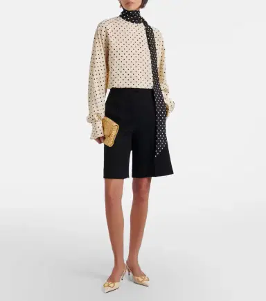 Valentino VGold virgin wool Bermuda shorts | Thumbnail 4 Valentino VGold virgin wool Bermuda shorts | Thumbnail 4
