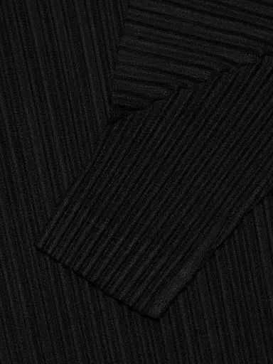 Homme Plissé Issey Miyake Men's Agave Mesh Pleated Top - Black - Size XL | Thumbnail 7 Homme Plissé Issey Miyake Men's Agave Mesh Pleated Top - Black - Size XL | Thumbnail 7