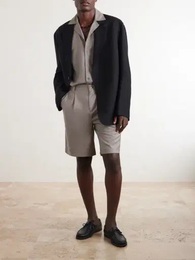 Frescobol Carioca Serano Pleated Wool Shorts - Men | Thumbnail 2 Frescobol Carioca Serano Pleated Wool Shorts - Men | Thumbnail 2