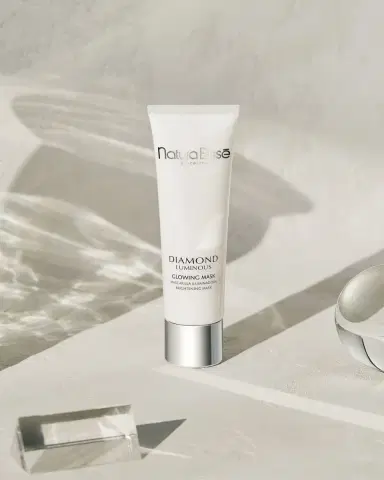 Natura Bissé 3.5 oz. Diamond Luminous Perfecting Glowing Mask | Thumbnail 2 Natura Bissé 3.5 oz. Diamond Luminous Perfecting Glowing Mask | Thumbnail 2