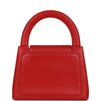 Chanel Vintage Chanel Large Kelly Red Caviar Gold Hardware | Thumbnail 4 Chanel Vintage Chanel Large Kelly Red Caviar Gold Hardware | Thumbnail 4